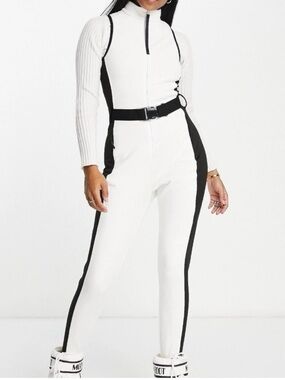 Women’s ASOS 4505 mono contrast ski suit